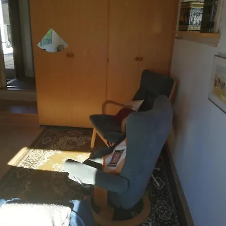 לינה וארוחת בוקר Woody